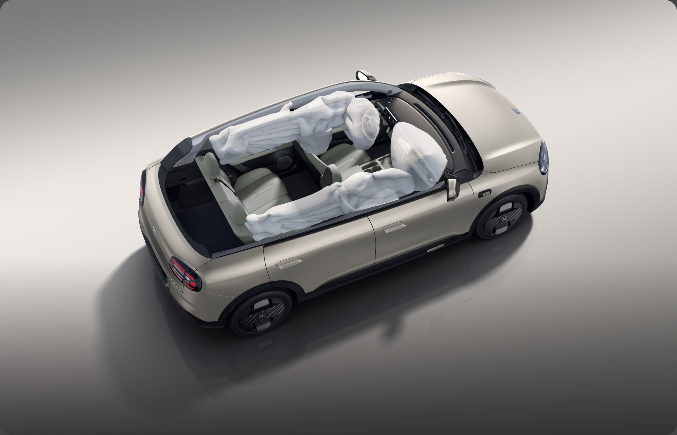Chery Q cabin with six airbags deployed